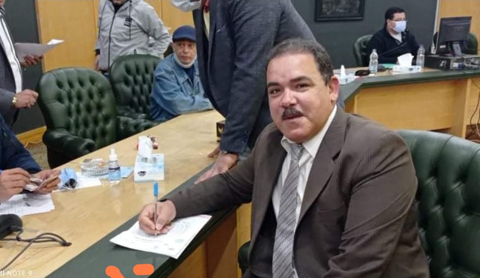 الكاتب الصحفي أحمد محفوظ